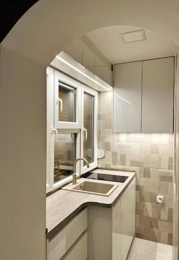 Апартаменты Center Deluxe Studio Никшич Экстерьер фото